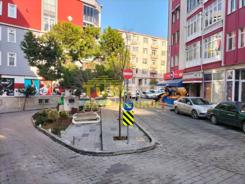 Silivri Çarşı Merkezine Yakın Satılık 2+1 Daire