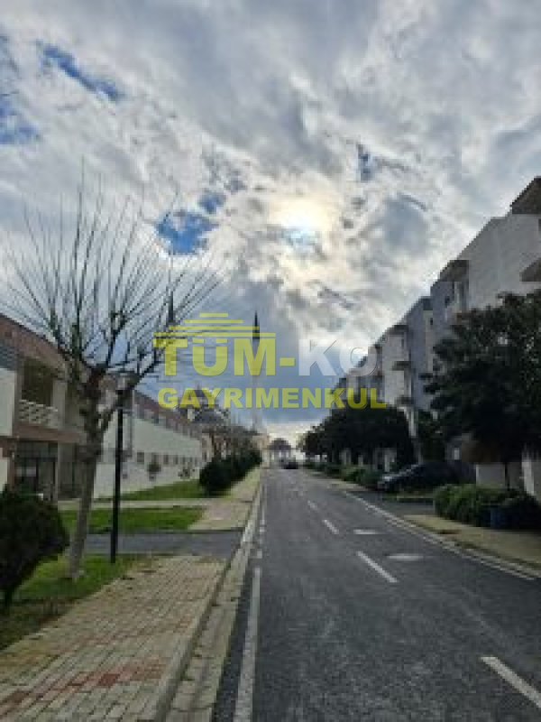 Selimpaşa Emlak Konutlarında Satılık 3+1 Daire