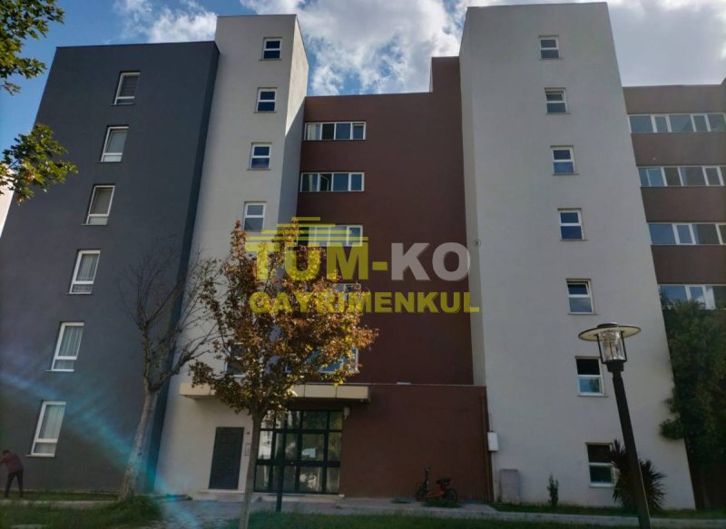 Selimpaşa Emlak Konutlarında Satılık 3+1 Daire