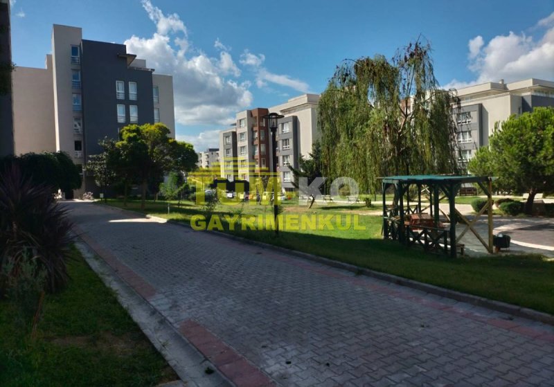 Selimpaşa Emlak Konutlarında Satılık 3+1 Daire