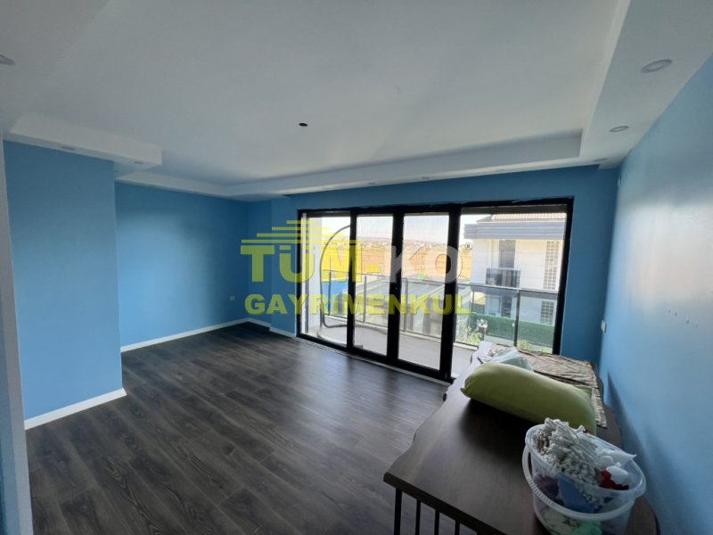 Silivri Kavaklı'da Satılık Havuzlu Lüks Villa