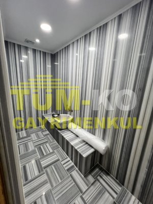 Silivri Kavaklı'da Satılık Havuzlu Lüks Villa