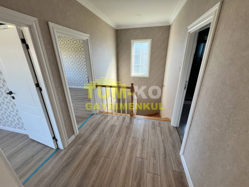 Silivri'da Kavaklı Modern Tasarım Ahşap Villa