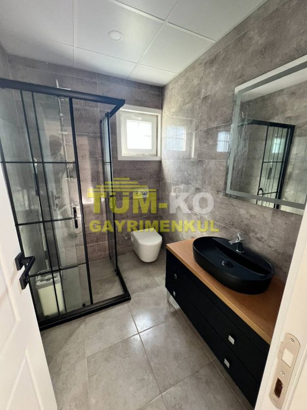 Silivri'da Kavaklı Modern Tasarım Ahşap Villa
