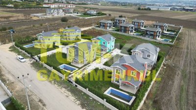 Silivri'da Kavaklı Modern Tasarım Ahşap Villa