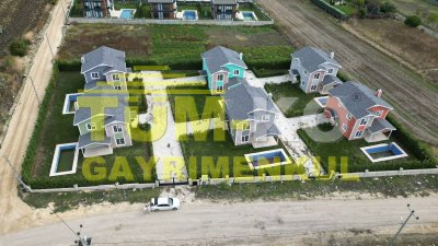 Silivri'da Kavaklı Modern Tasarım Ahşap Villa