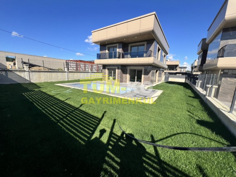 Silivri Kavaklı Aliya Konaklarında KİRALIK villa