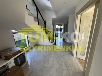 Silivri Kavaklı Aliya Konaklarında KİRALIK villa