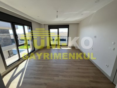 Silivri Kavaklı Aliya Konaklarında KİRALIK villa
