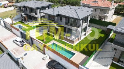 http://www.tum-ko.com/tr/silivri-kavaklida-kiralik-havuzlu-villa-29696e