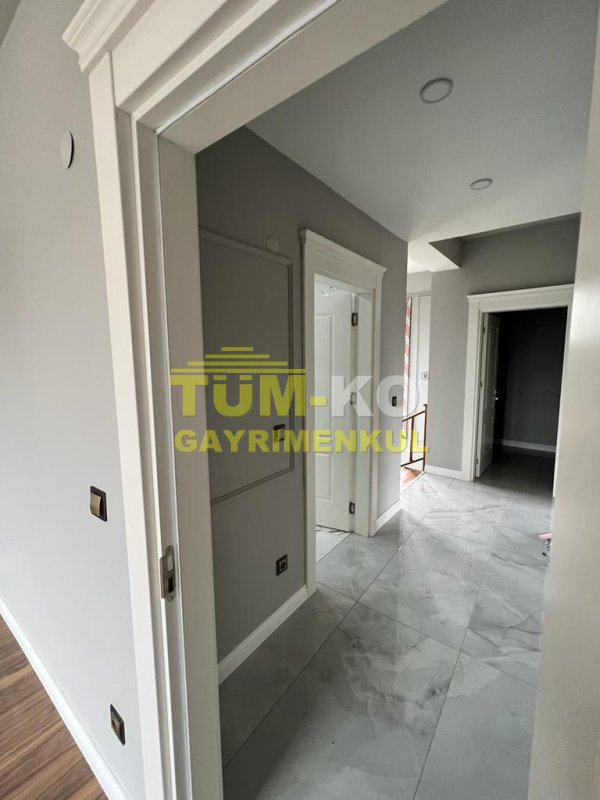 Silivri Kavaklı'da Kiralık Havuzlu villa
