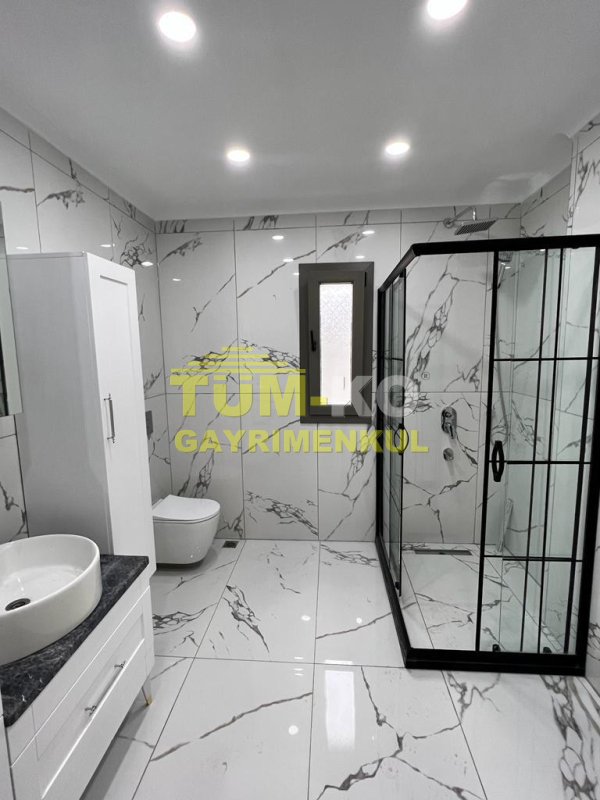 Silivri Kavaklı'da Kiralık Havuzlu villa