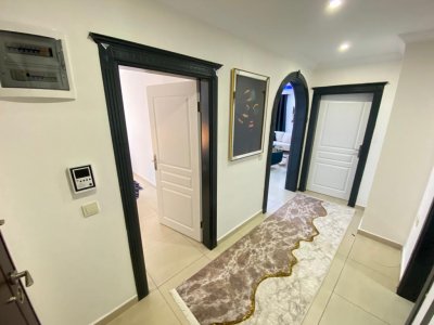  Atlas 2. Satılık geniş daire. 2+1/137m2