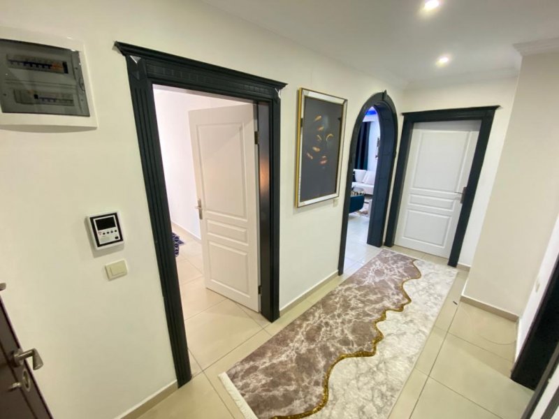  Atlas 2. Satılık geniş daire. 2+1/137m2