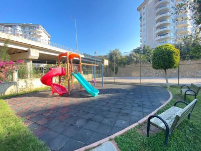 Türkiye Vatandaşlığı için uygun taşınmaz. 6+2/310m2