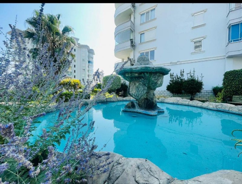 Türkiye Vatandaşlığı için uygun taşınmaz. 6+2/310m2