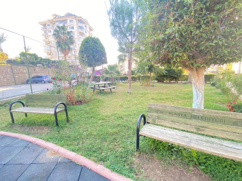 Türkiye Vatandaşlığı için uygun taşınmaz. 6+2/310m2