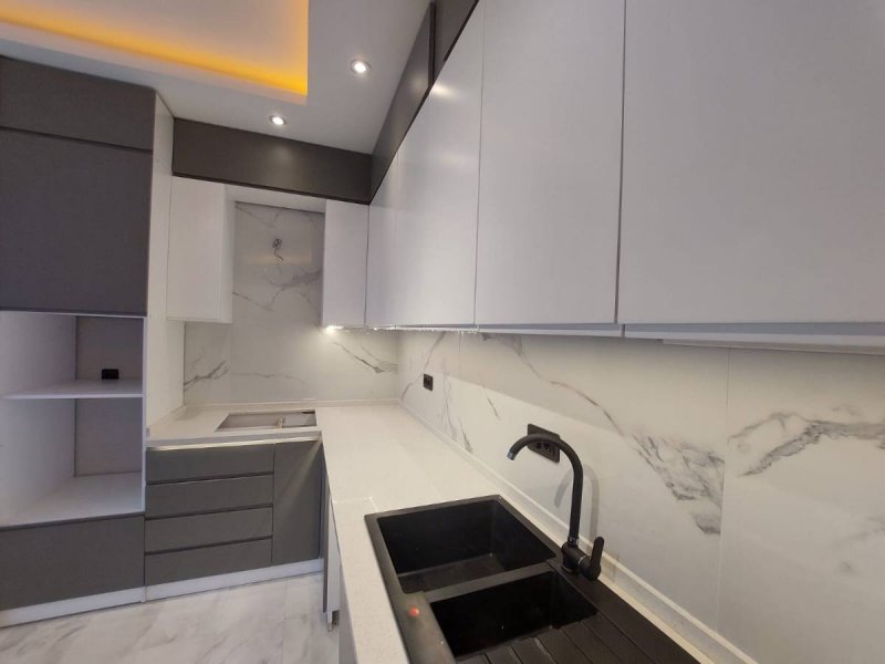 Türkiye Vatandaşlığı için uygun taşınmaz. 6+2/310m2