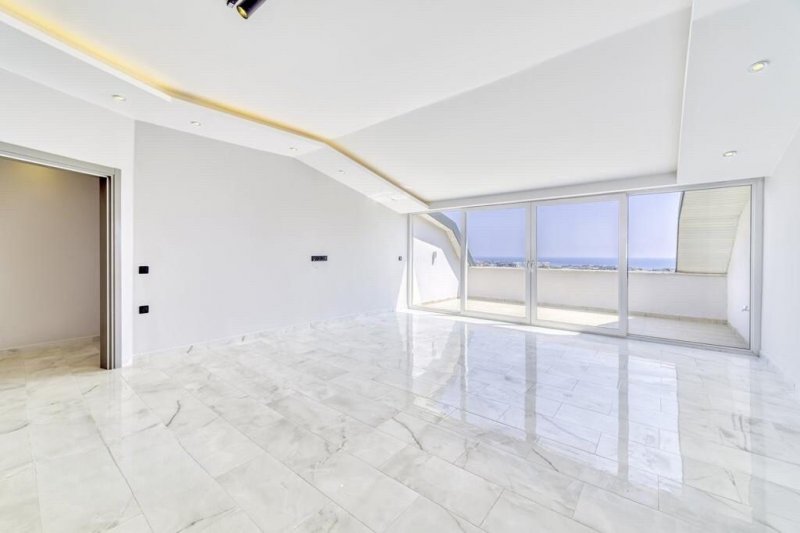 Türkiye Vatandaşlığı için uygun taşınmaz. 6+2/310m2
