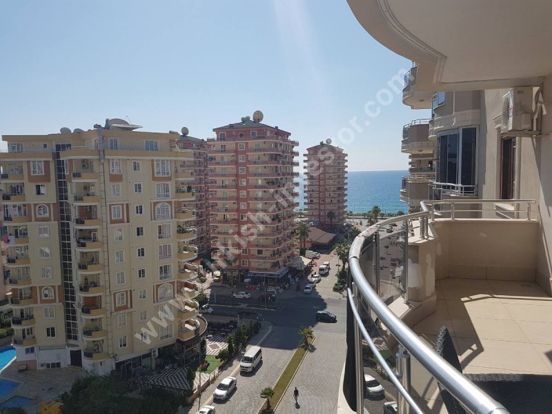 Atlas 2. Satılık geniş daire. 3+1/178m2
