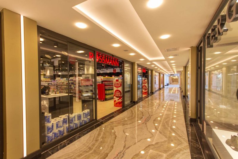 Yekta Trade Center. Alanya'da satılık daire. 1+1/m2