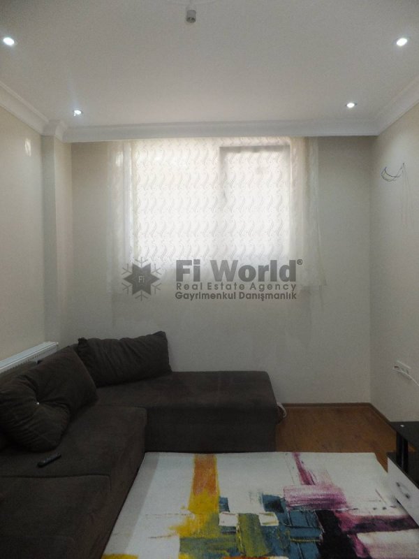 Fi World Bahcelievler Yenibosna Zaferde Kiralik 2 1 75 M2 Esyali
