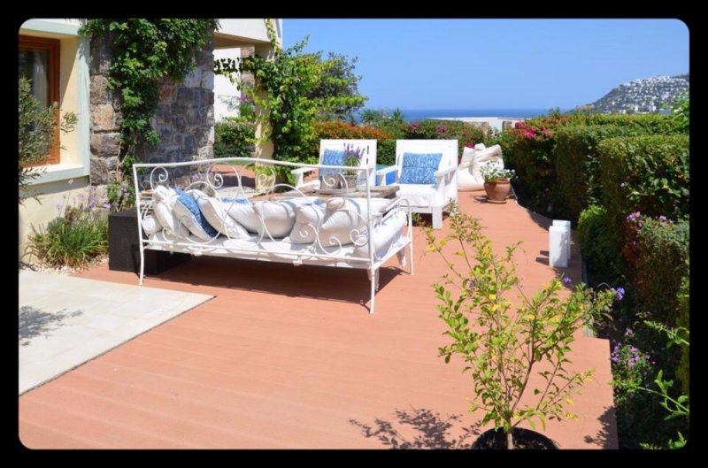 Bodrum Gumusluk De Deniz Manzarali Aylik Kiralik Yazlik Bodrum Nirvana Homes