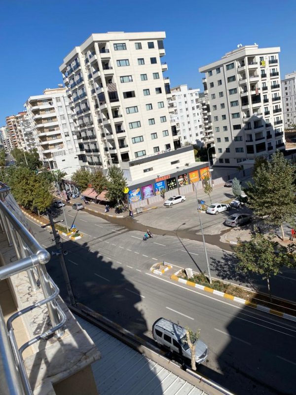 BALIKAYAĞI BULVARINDA 4+1 FULL BAKIMLI SATILIK DAİRE