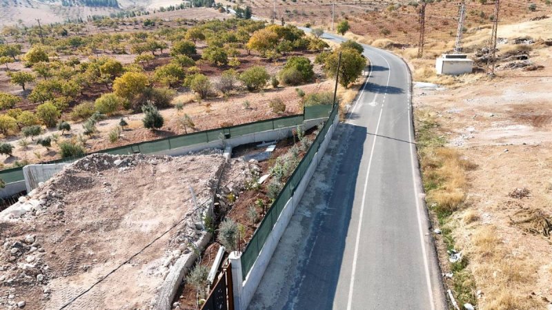 TÜLMEN'DA SATILIK ARSALAR (1000) M2