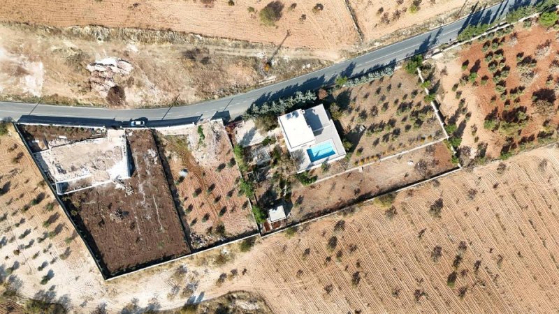 TÜLMEN'DA SATILIK ARSALAR (1000) M2