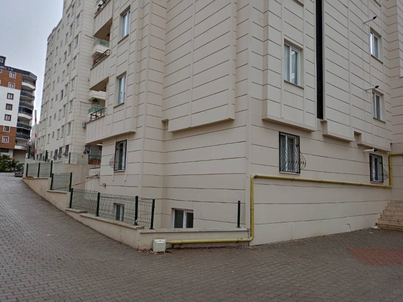 KARAKÖPRÜ NARLIKUYU MAH. ANA CADDEYE YAKIN 3+1 SATILIK DAİRELER
