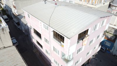 7D GAYRİMENKULDEN SATILIK HÜDAVENDİGAR DA  3 CEPHELİ  KÖŞEBAŞI 5 KATLI MÜSTAKİL  EV