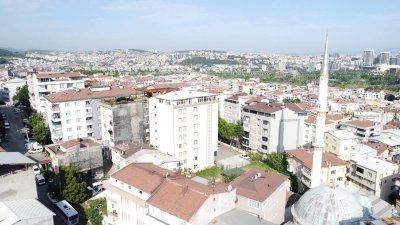 7D GAYRİMENKULDEN SATILIK 3 CEPHELİ KÖŞE BAŞI 5 KATLI BİNA 