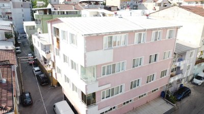 7D GAYRİMENKULDEN SATILIK 3 CEPHELİ KÖŞE BAŞI 5 KATLI BİNA 