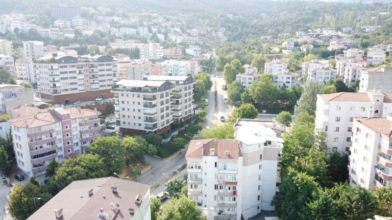 7D GAYRİMENKULDEN SATILIK 3 CEPHELİ KÖŞE BAŞI 5 KATLI BİNA 