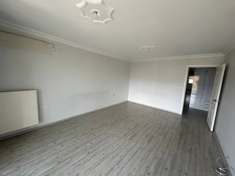 TAHSİN YAZICI MAH 135 M2 ÇİFT CEPHE DOĞALGAZLI KİRALIK DAİRE