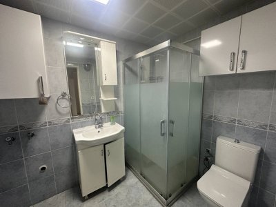TAHSİN YAZICI MAH 135 M2 ÇİFT CEPHE DOĞALGAZLI KİRALIK DAİRE