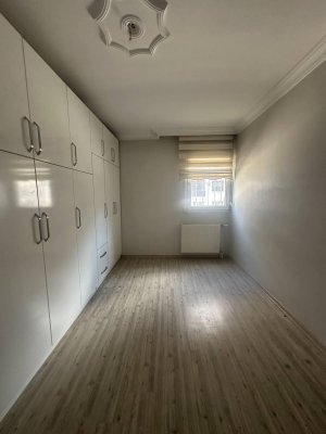 TAHSİN YAZICI MAH 135 M2 ÇİFT CEPHE DOĞALGAZLI KİRALIK DAİRE