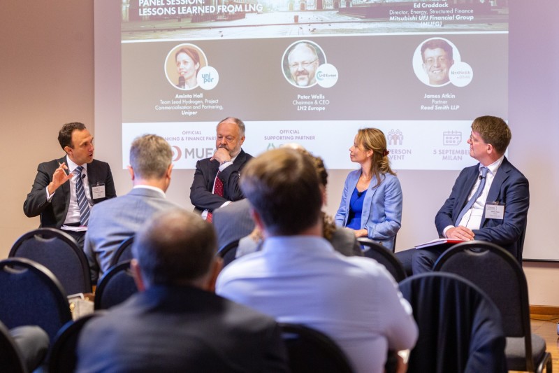 Conference photo by Splento photographer Tania