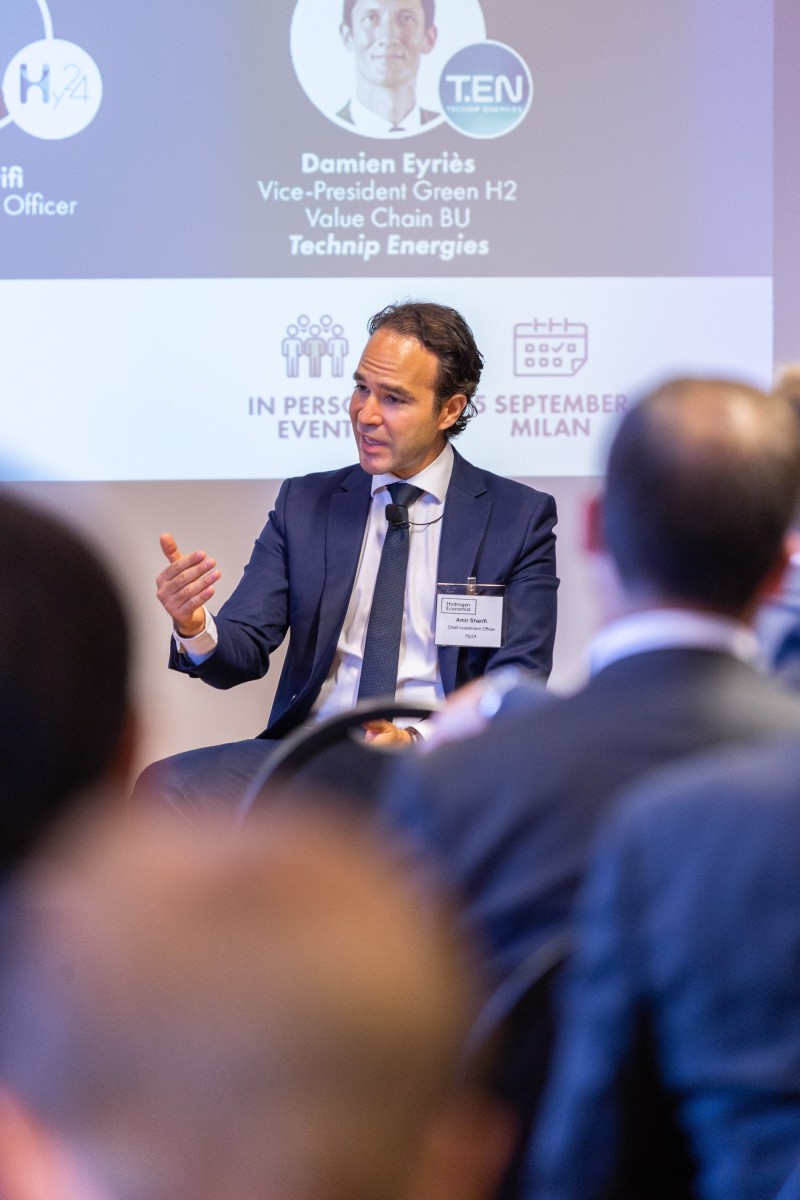 Conference photo by Splento photographer Tania