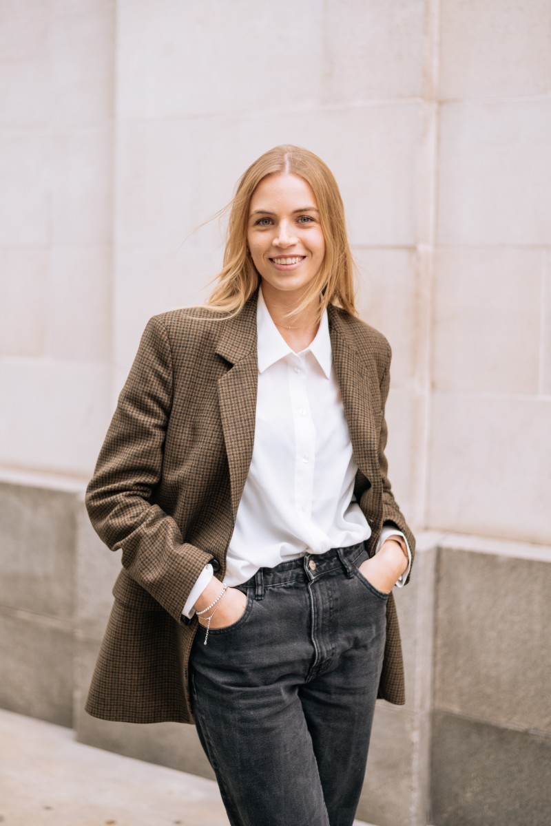 Headshots photo by Splento photographer Irina