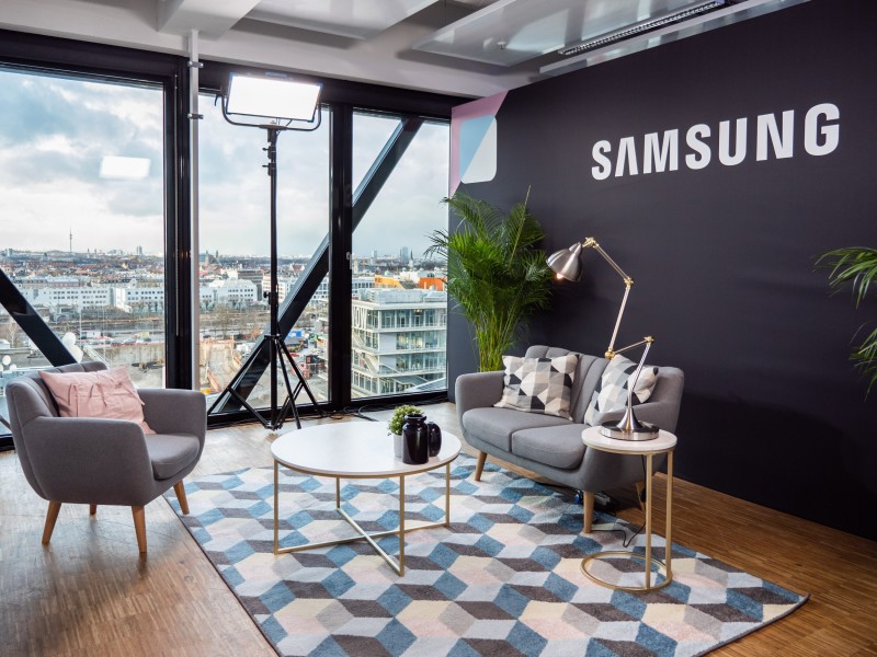 Launch Party photo by Splento photographer Linus