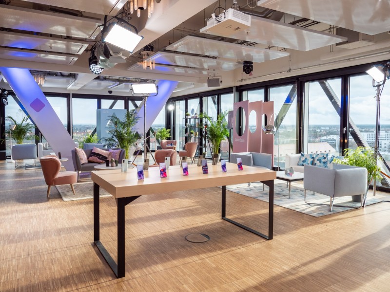 Launch Party photo by Splento photographer Linus