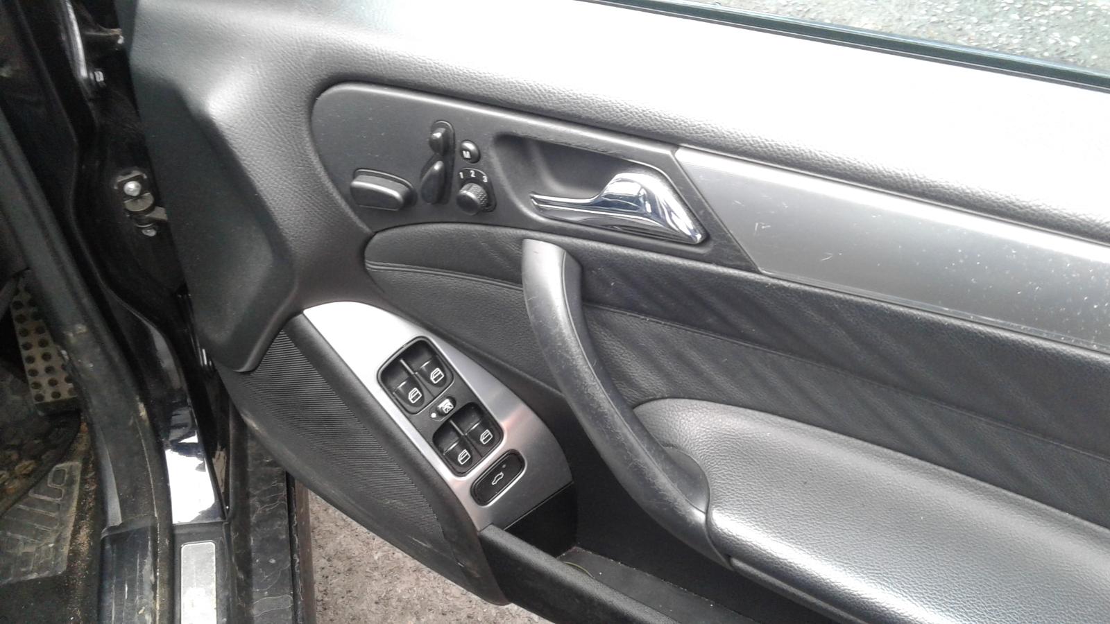 2007 Mercedes C Class L Headlamp View Auto part L Headlamp Mercedes C Class 2007
