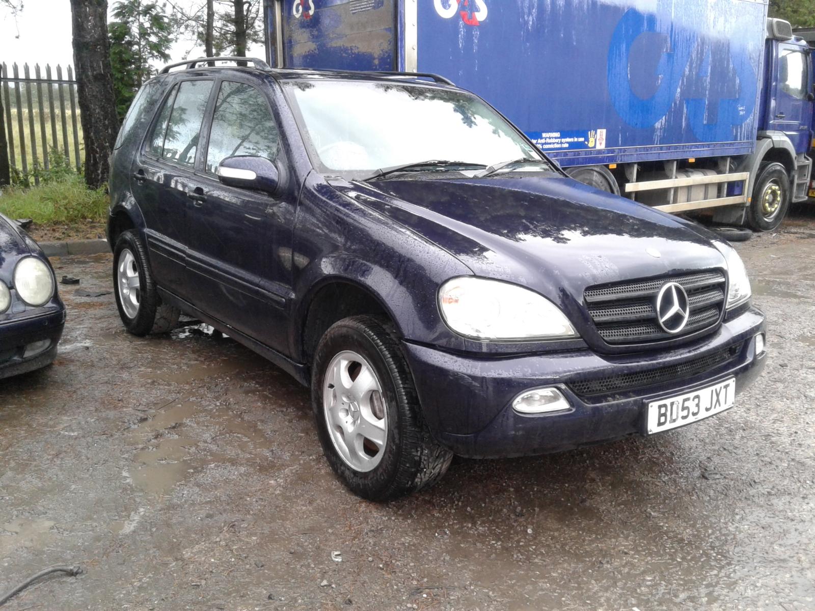 View Auto part Seat Cover Mercedes M Class 2003