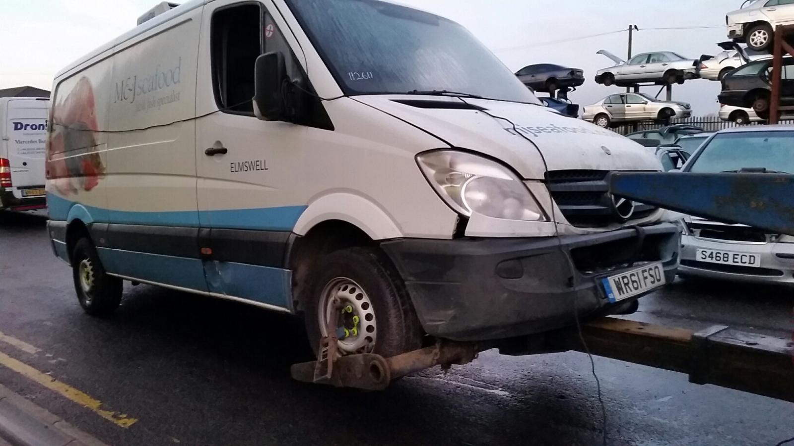 View Auto part Wiper Arm Mercedes Sprinter 2011