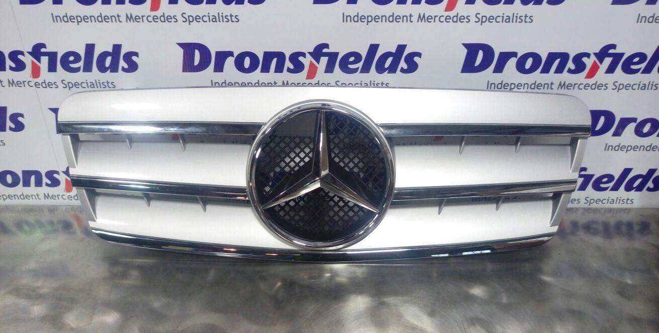 View Auto part Grille Mercedes Clk 1900
