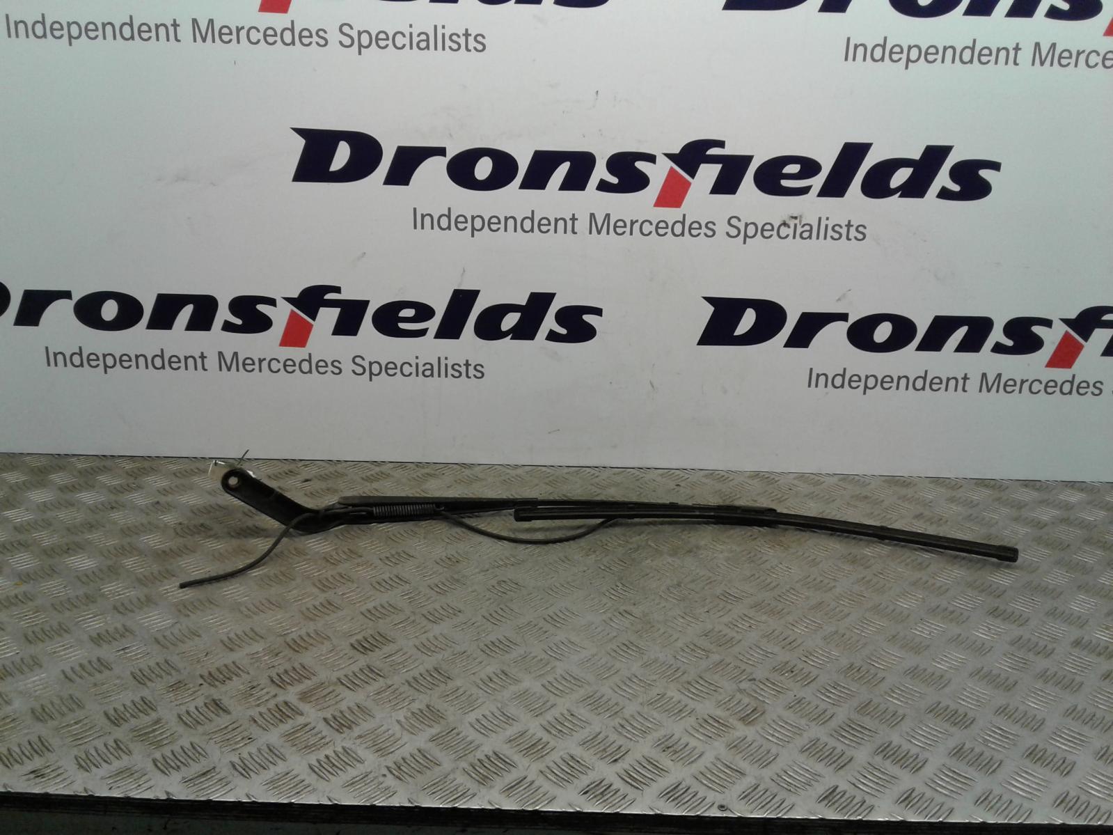 View Auto part Wiper Arm Mercedes Sprinter 2007