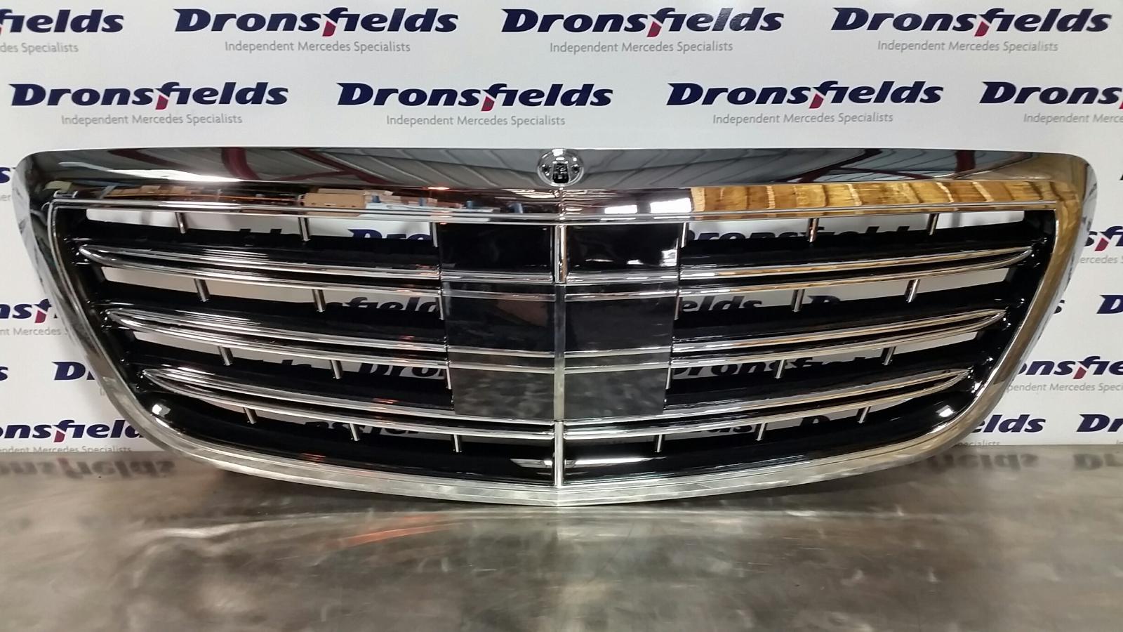View Auto part Grille Mercedes S Class 2015