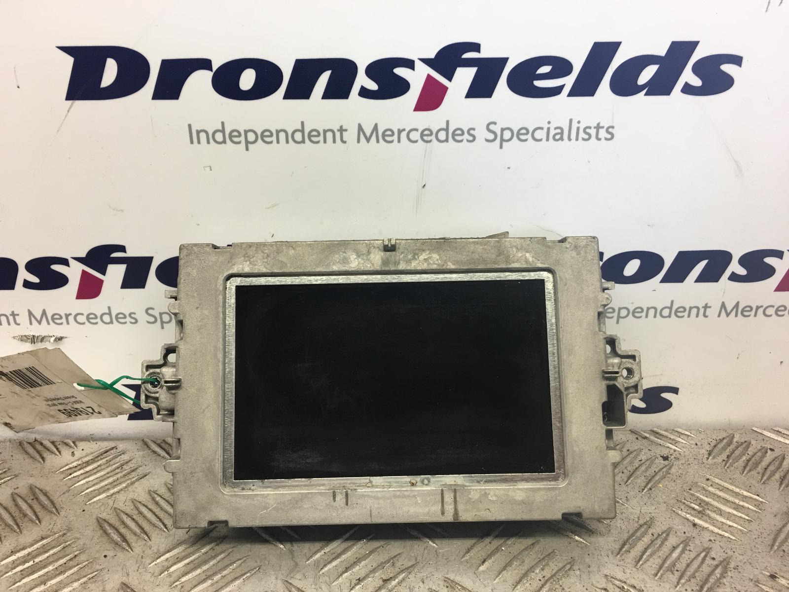 View Auto part Radio Display Mercedes C Class 2012